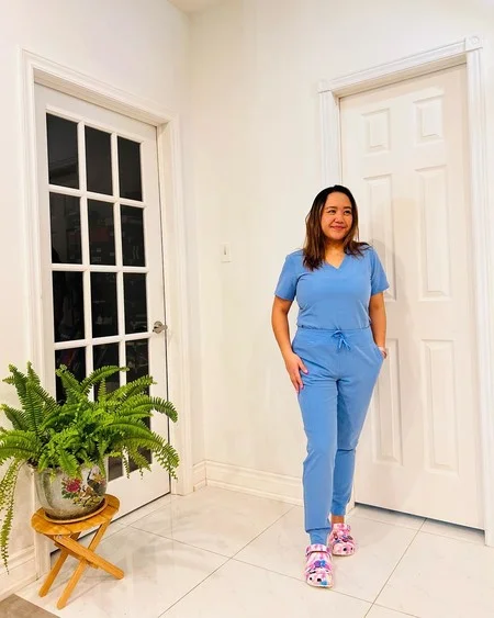 9d7c7285677dd65942fe – Crocs Sandals Collection for Comfort and Style