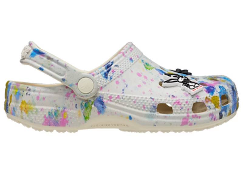 crocs classic clog awake ny white – Crocs Sandals Collection for Comfort and Style